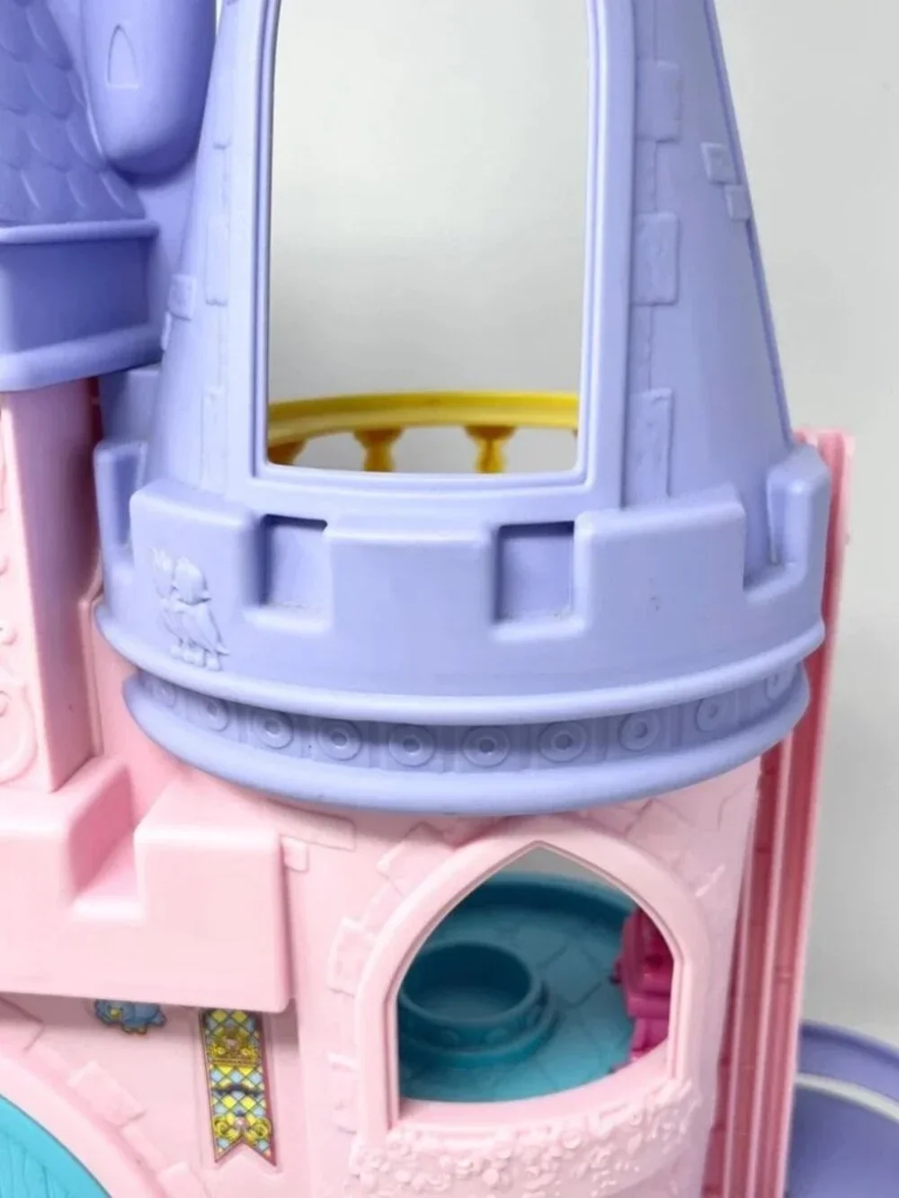 Vintage Fisher Price Little People Disney Princess Songs Palace‎ Musical Castle